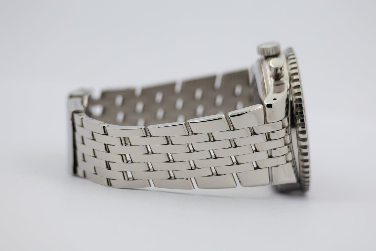 Breitling Navitimer Heritage Automatik Herrenuhr A35340 - Detail view 4