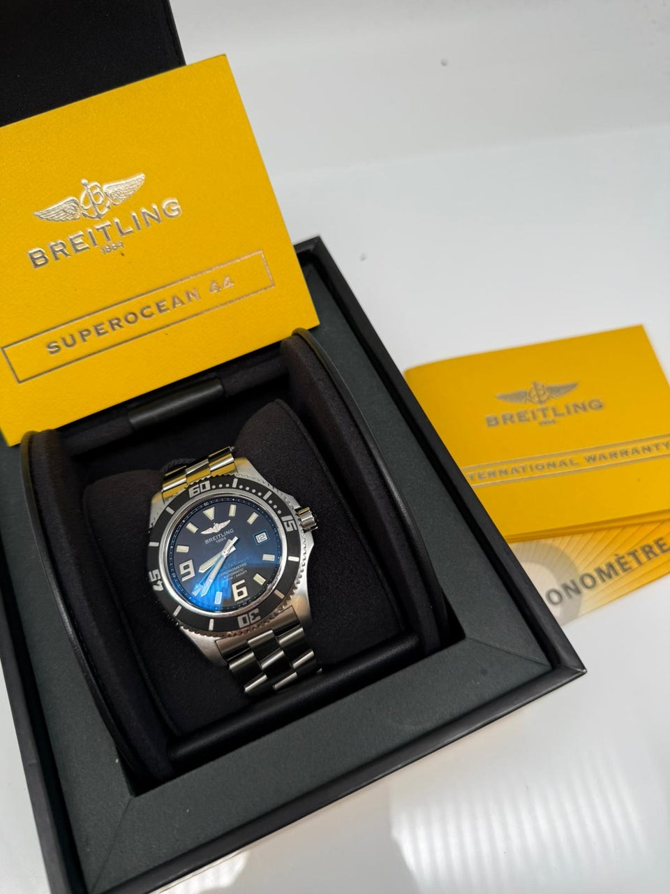 Breitling Superocean Automatik 44mm A17391 - Papiere und oder Lieferumfang
