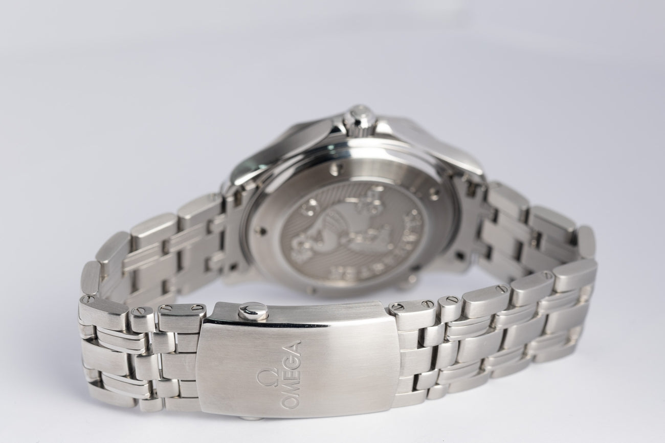 Omega Seamaster Diver 300 M 41mm 21230412003001 - Detailansicht 7