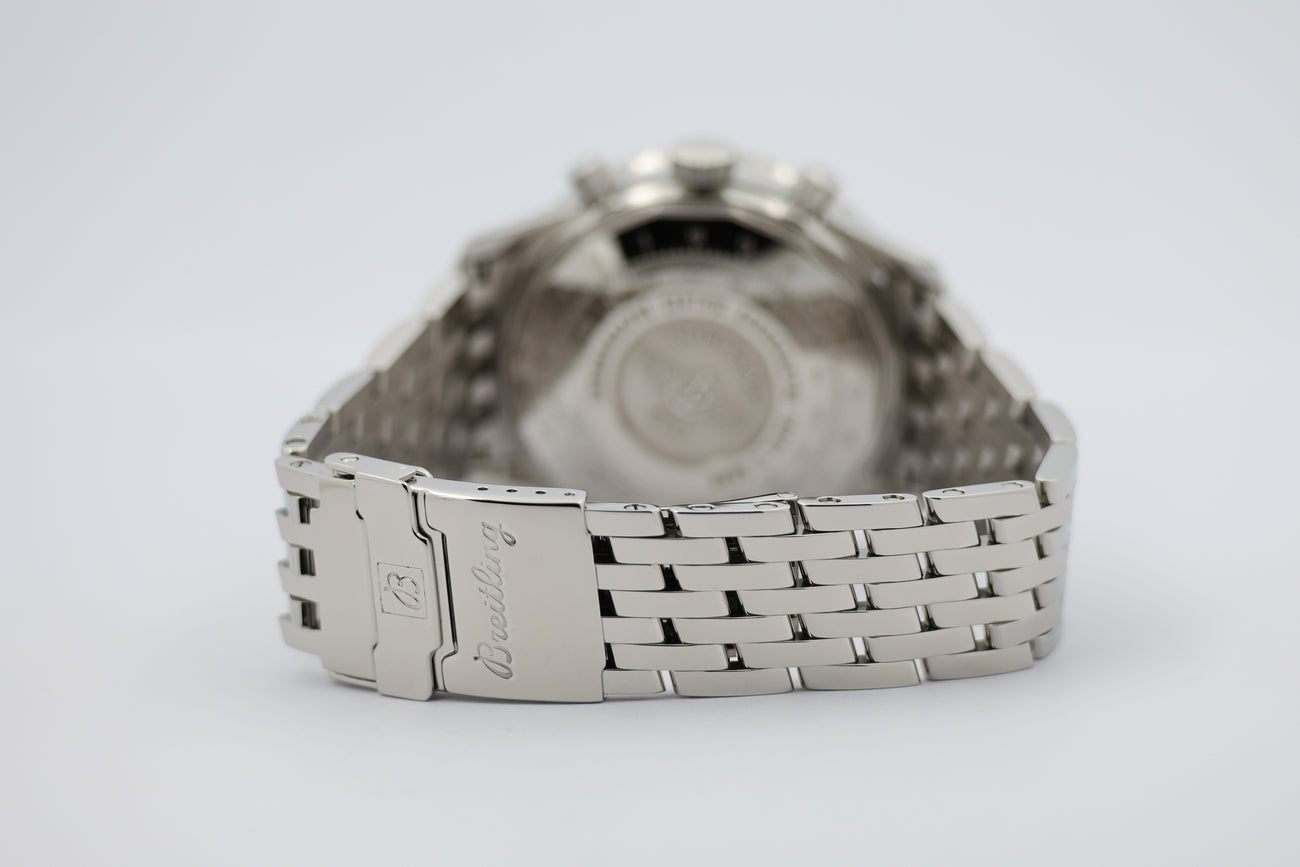 Breitling Navitimer 42mm Automatik Herrenuhr A23322 - Detail view 5