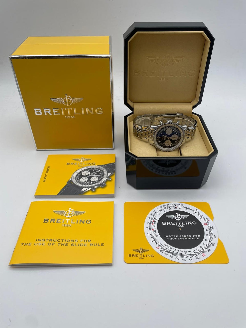 Breitling Navitimer 42mm Automatik Herrenuhr A23322 - Papers and documentation