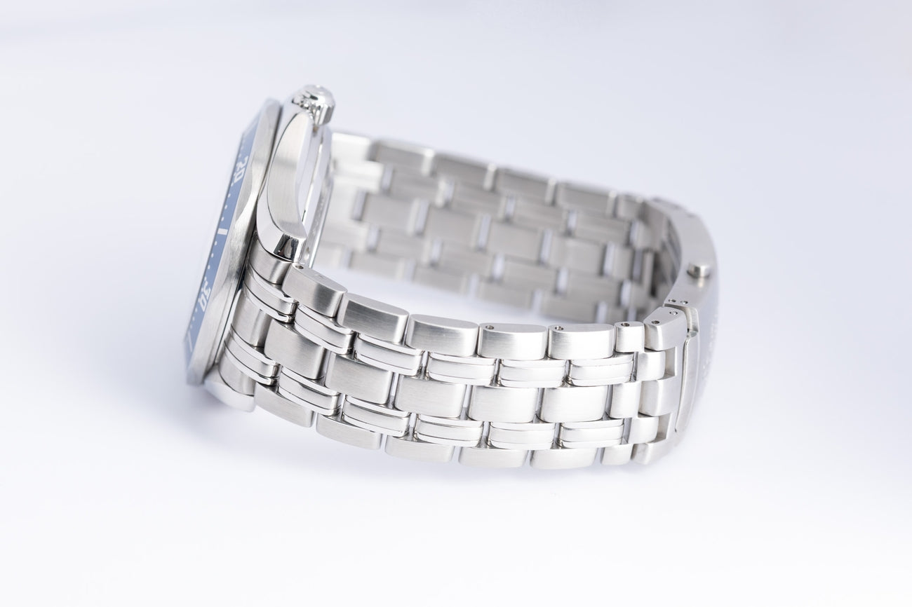 Omega Seamaster Diver 300M GMT Automatik 25358000 - Detailansicht 5
