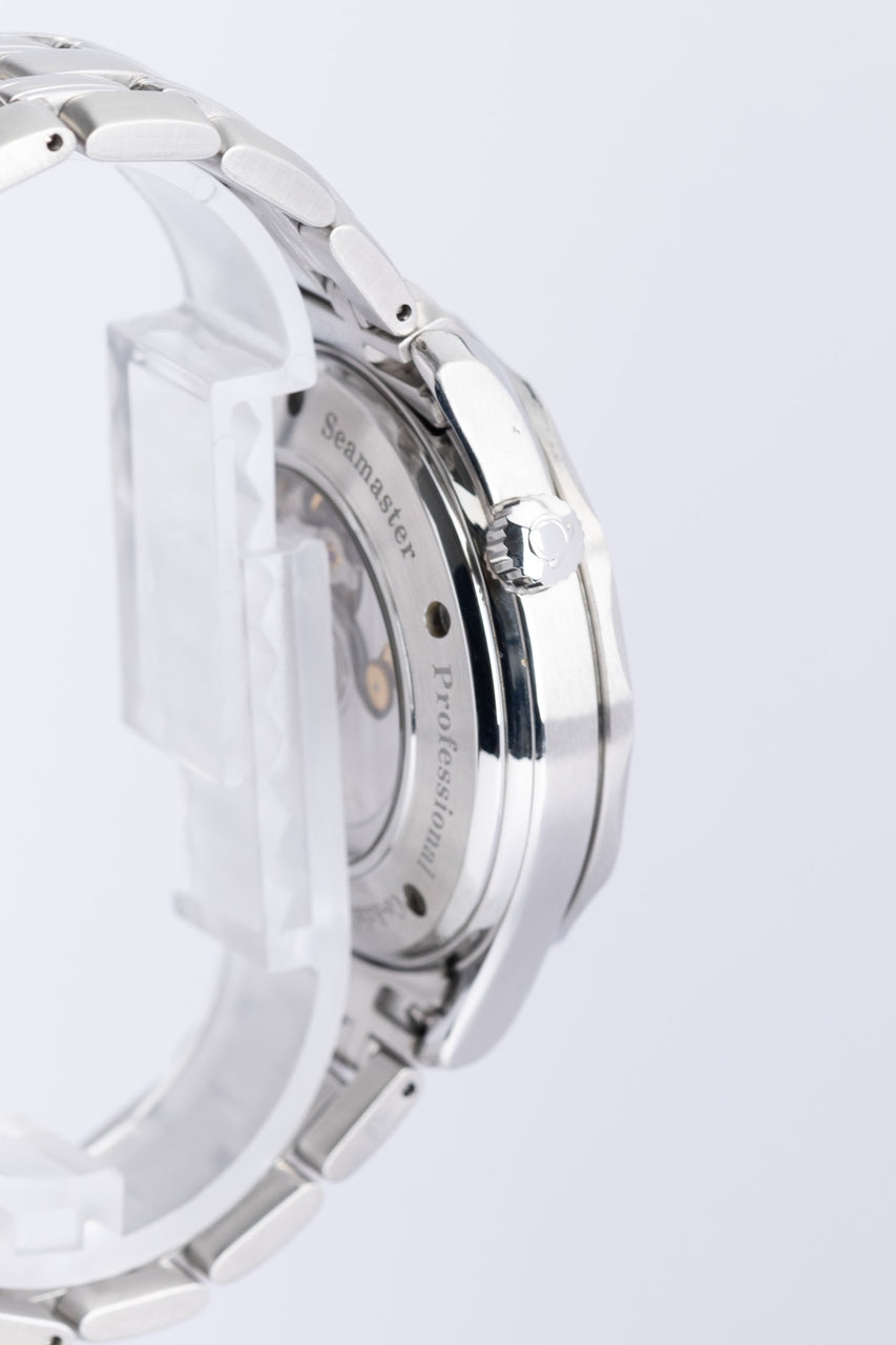 Omega Seamaster Diver 300M GMT Automatik 25358000 - Detailansicht 3
