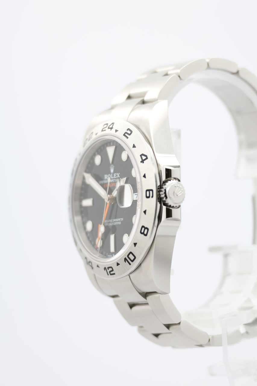 Rolex Explorer II Automatik Herrenuhr Schwarz 226570 - Detailansicht 2