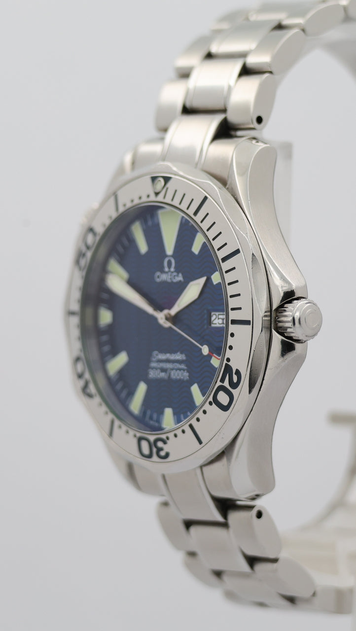 Omega Seamaster Diver 300 M Quarz  22658000 - Detailansicht 7