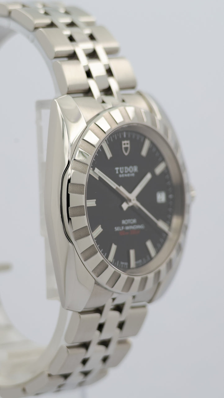 Tudor Classic Date 38mm Automatik 21010 - Detail view 8