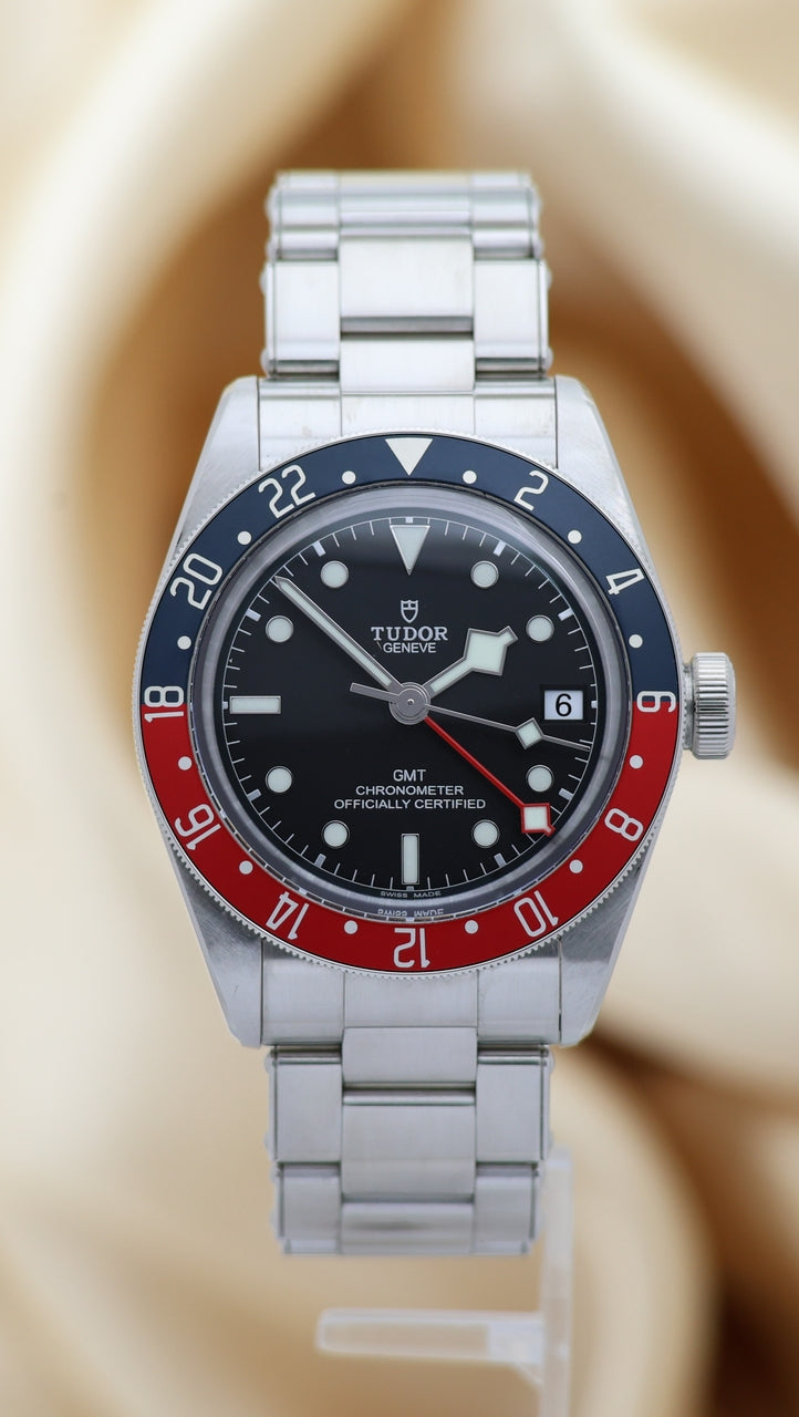 Tudor Black Bay GMT 'Pepsi' 41mm Automatik 79830RB - Main product image