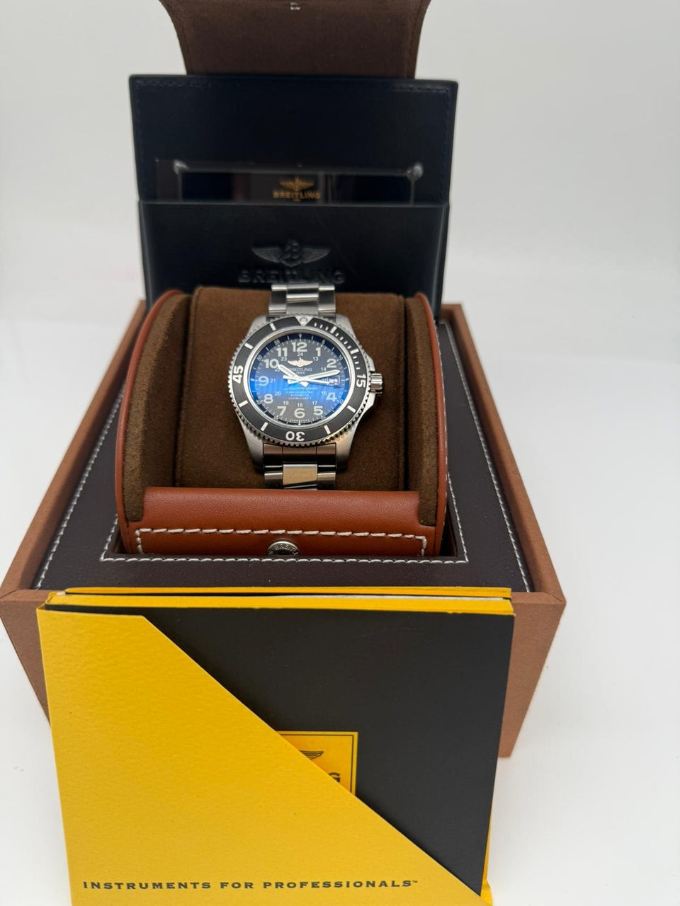 Breitling Superocean 44mm Automatik  A17392 - Papiere und oder Lieferumfang