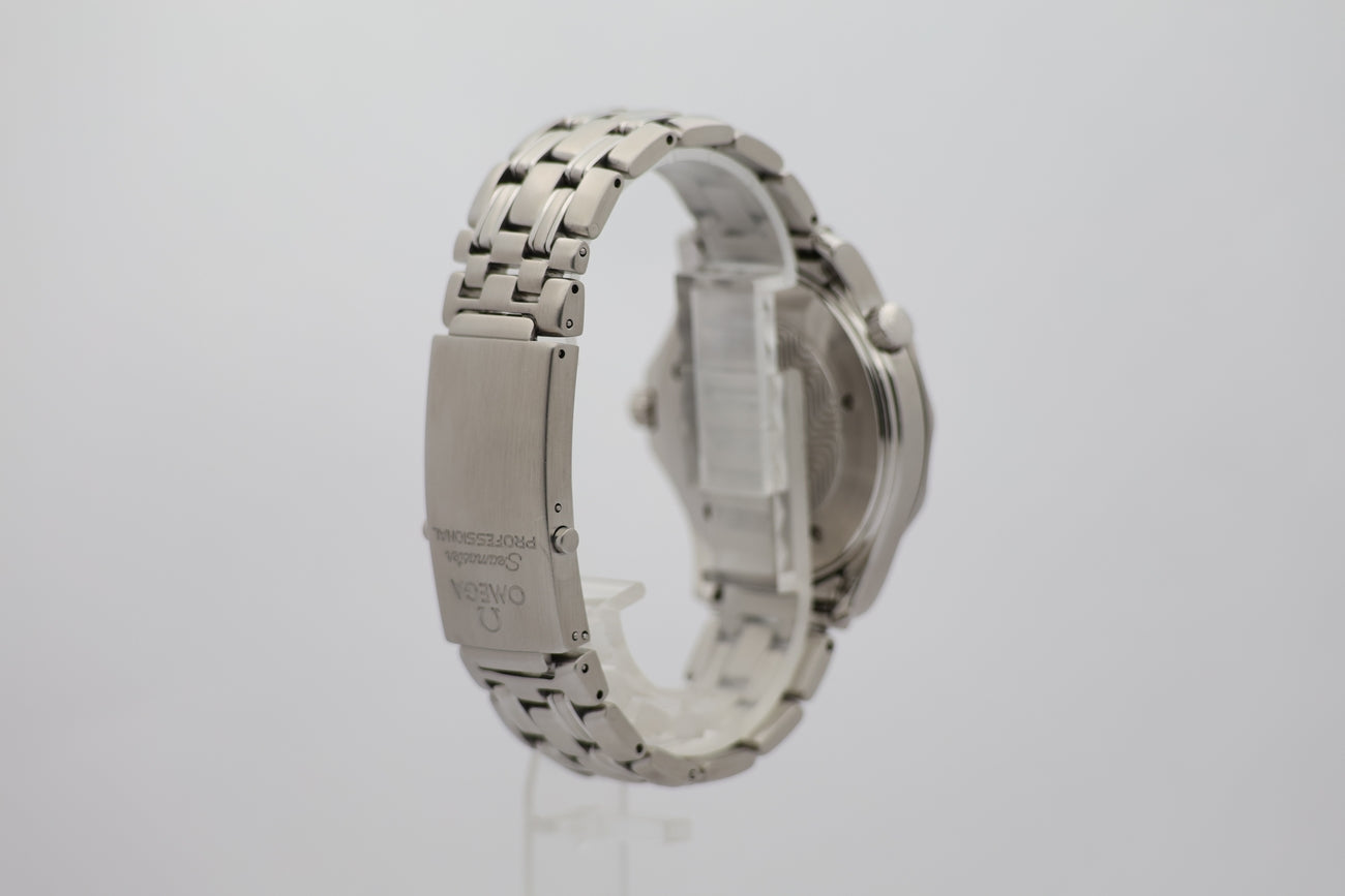 Omega Seamaster Diver 300 M Quarz 25428000 - Detail view 1