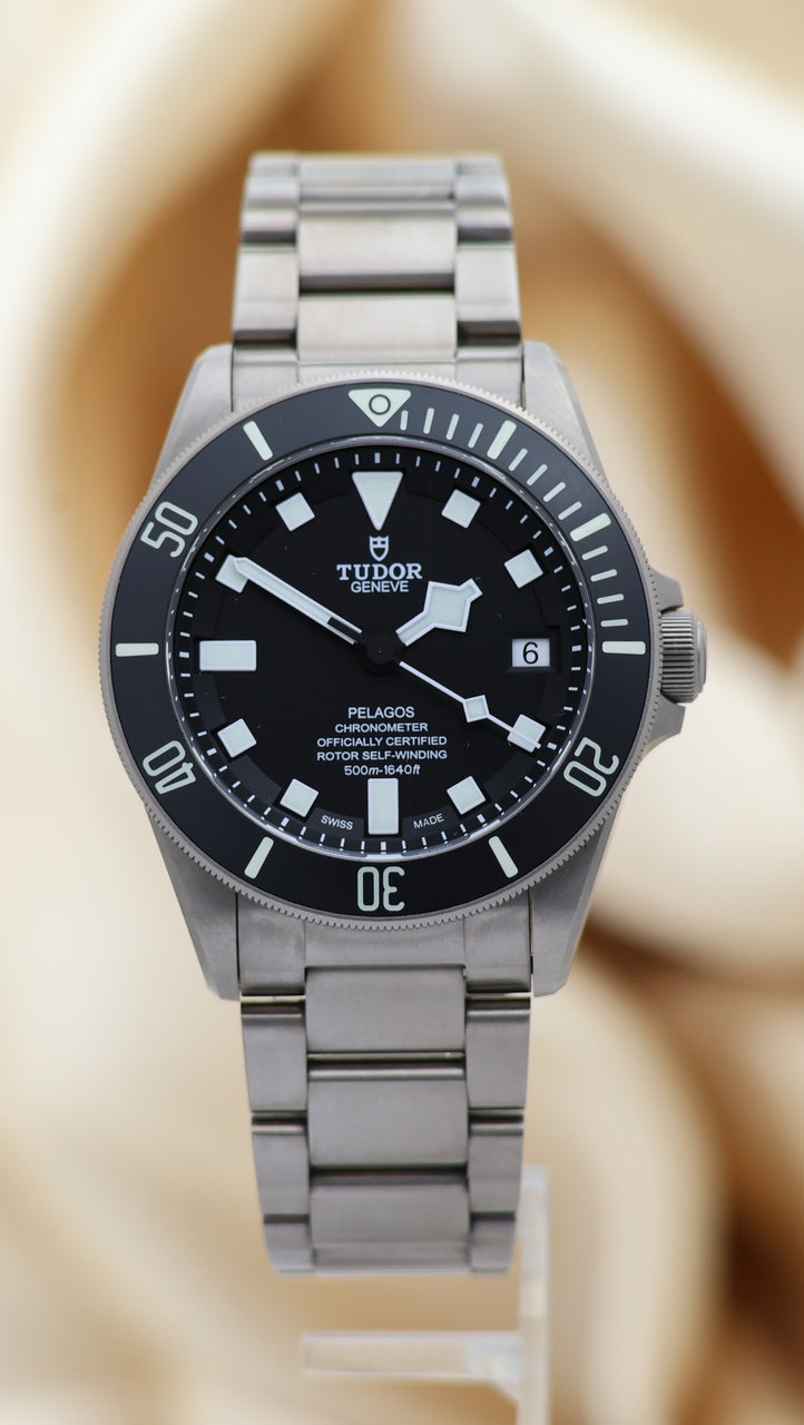 Tudor Pelagos Automatik Herrenuhr 42mm 25600TN - Main product image