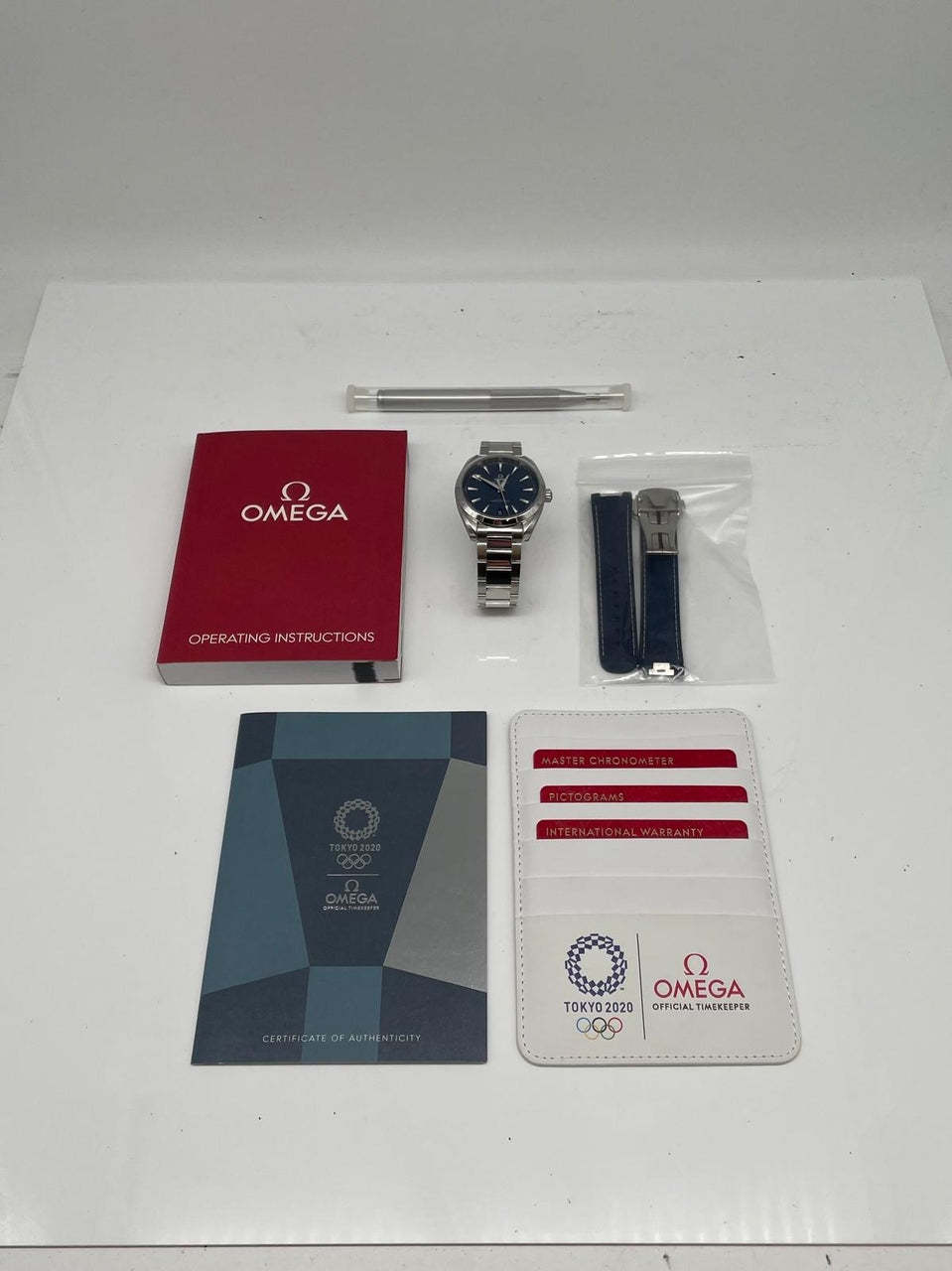 Omega Seamaster Aqua Terra 'Tokyo 2020' Limited Edition 41mm Automatik 52212412103001 - Papiere und oder Lieferumfang