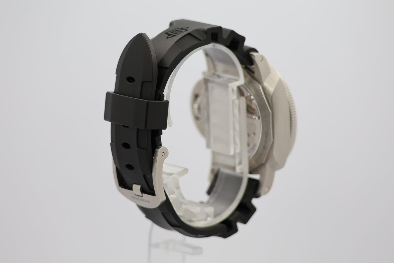 Panerai Luminor Submersible 1950 3 Days Automatik PAM00682 - Detailansicht 1