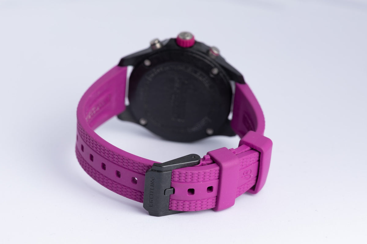 Breitling Endurance Pro 38mm Quarz Lila X83310 - Detailansicht 7