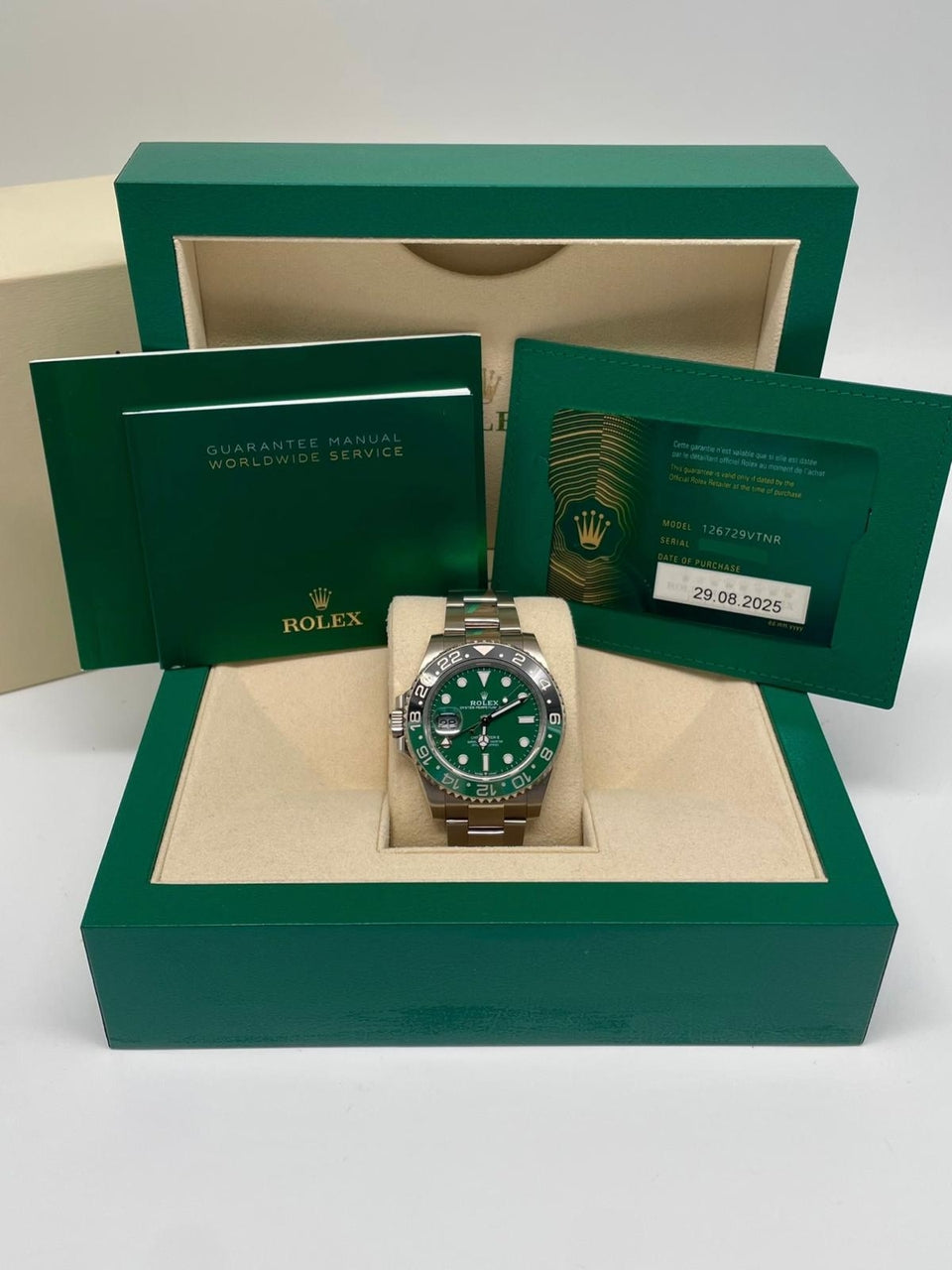Rolex GMT-Master II 40mm „Sprite“ Weißgold Herrenuhr 126729VTNR - Papiere und oder Lieferumfang