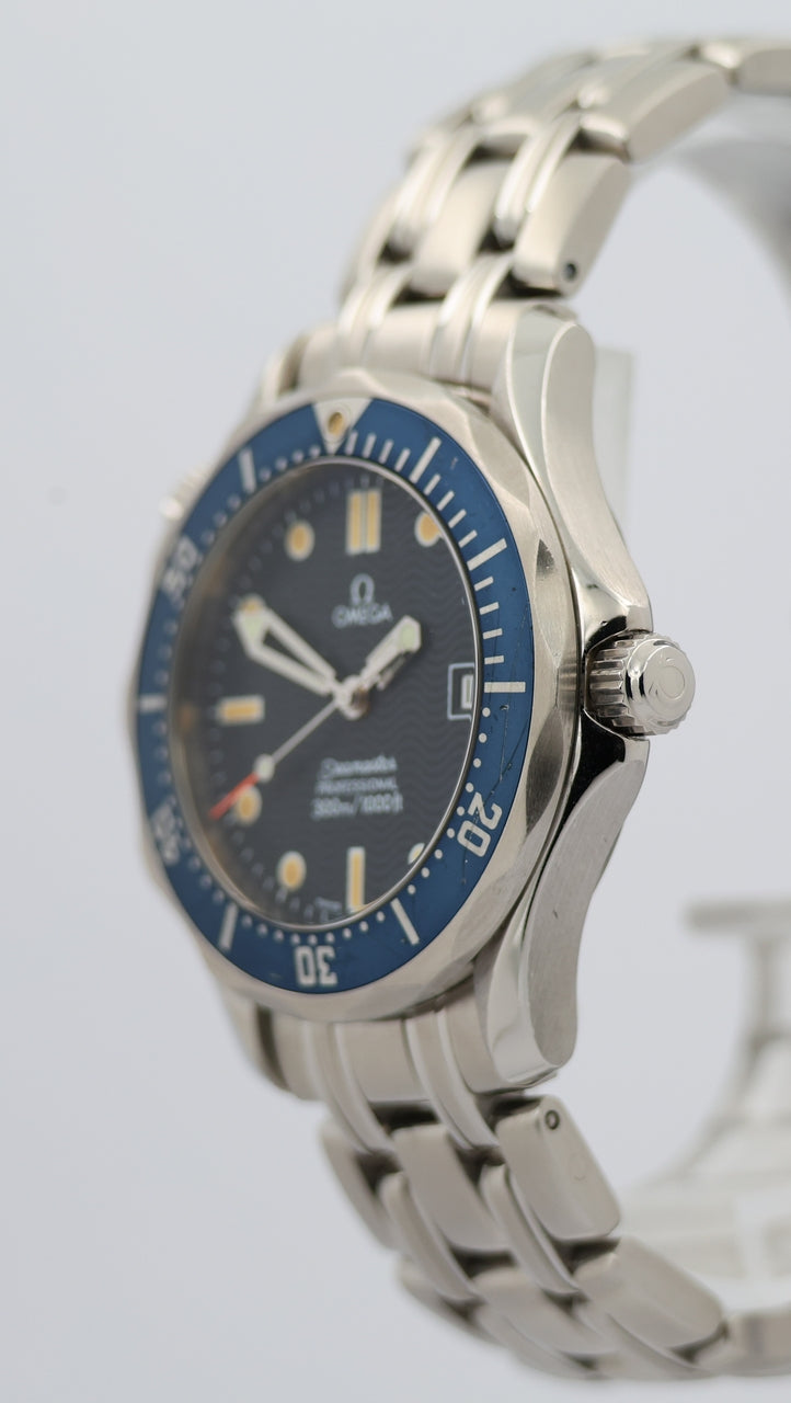 Omega Seamaster Diver 300m Quarz 36mm 25618000 - Detailansicht 7