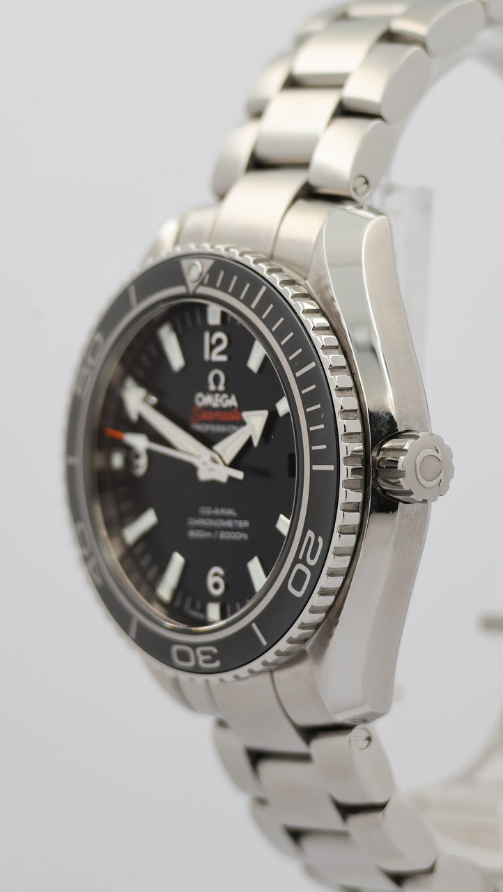 Omega Seamaster Planet Ocean Automatik 42mm 23230422101001 - Detailansicht 7