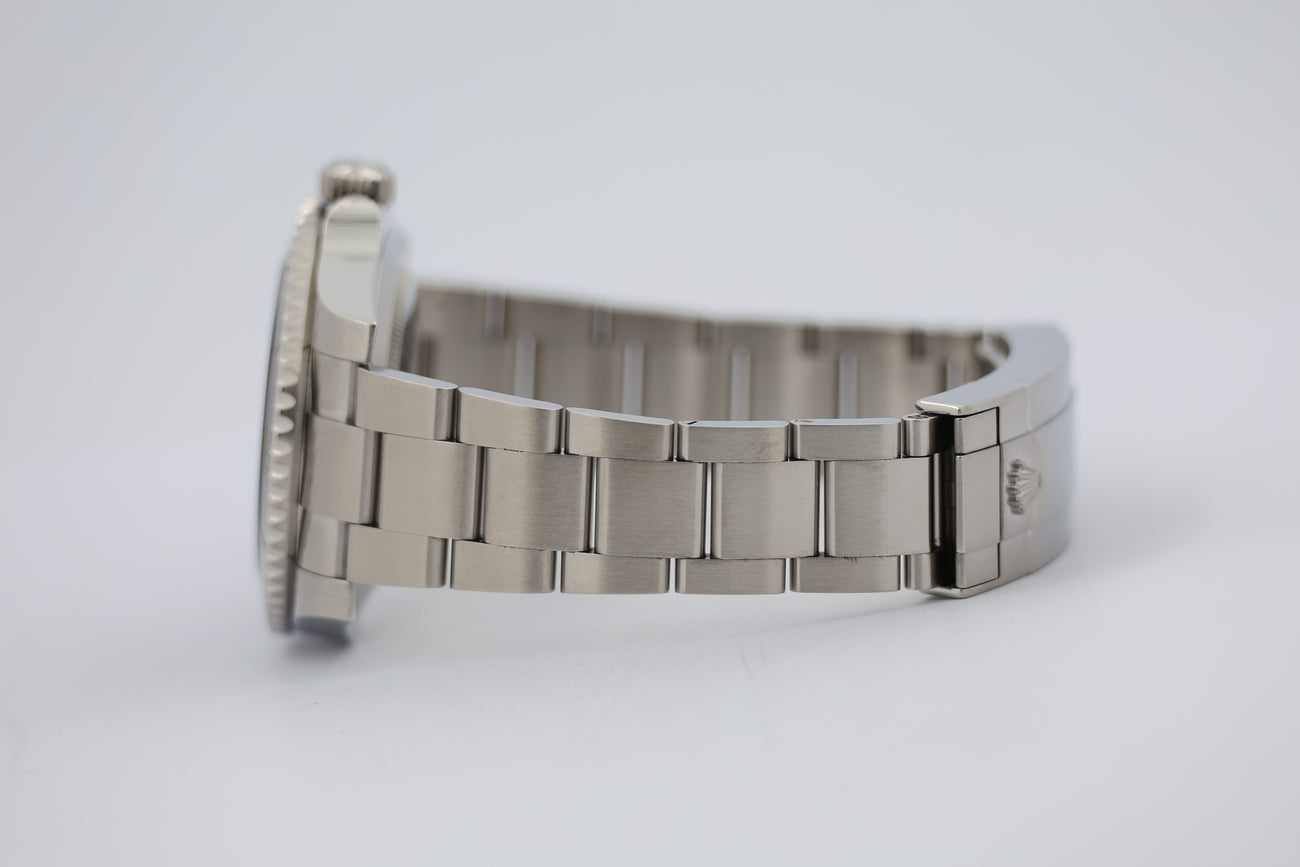 Rolex Submariner (No Date) 40mm Automatik  114060 - Detailansicht 3