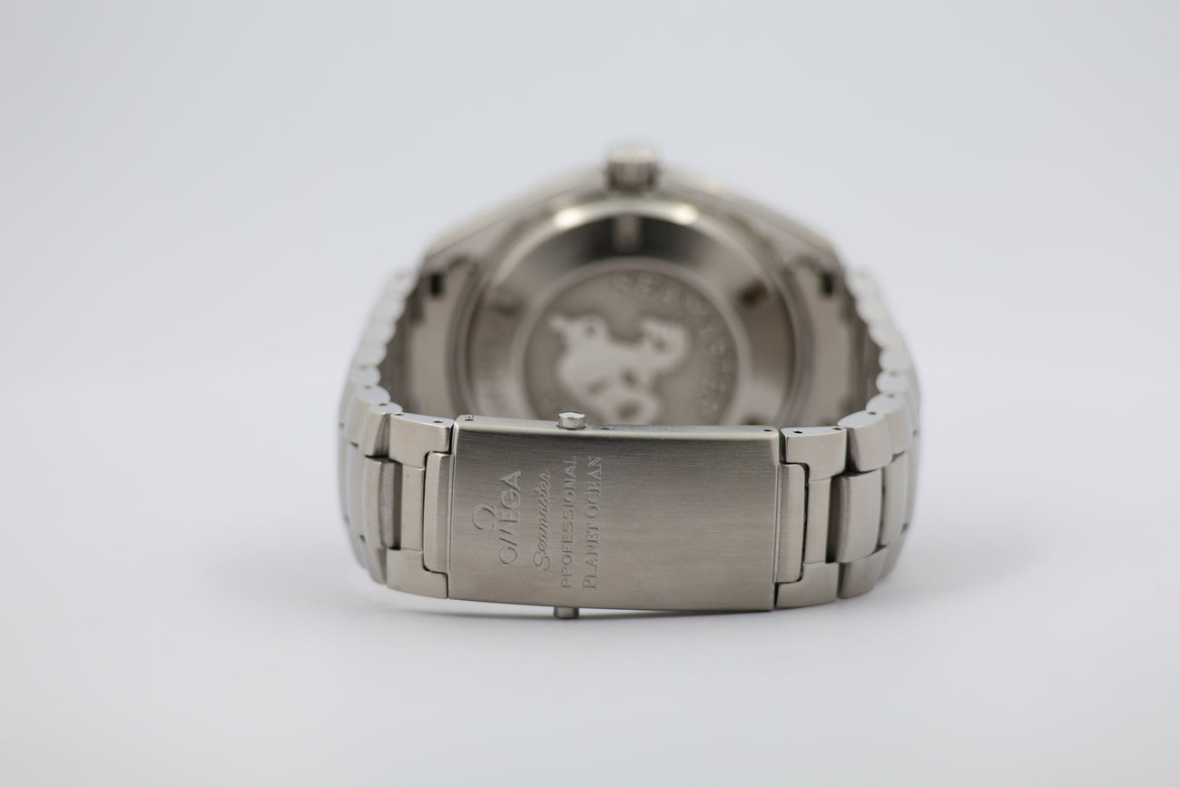 Omega Seamaster Planet Ocean 45,5mm Automatik  22005000 - Detailansicht 5