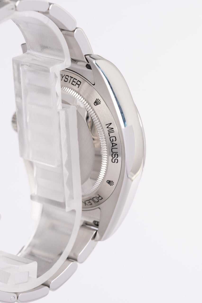 Rolex Milgauss Automatik Herrenuhr Schwarz 116400GV - Detailansicht 3