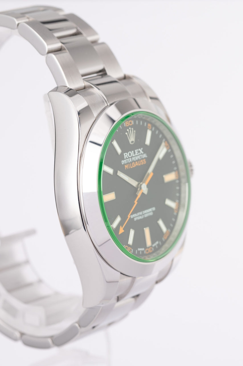 Rolex Milgauss Automatik Herrenuhr Schwarz 116400GV - Detailansicht 2
