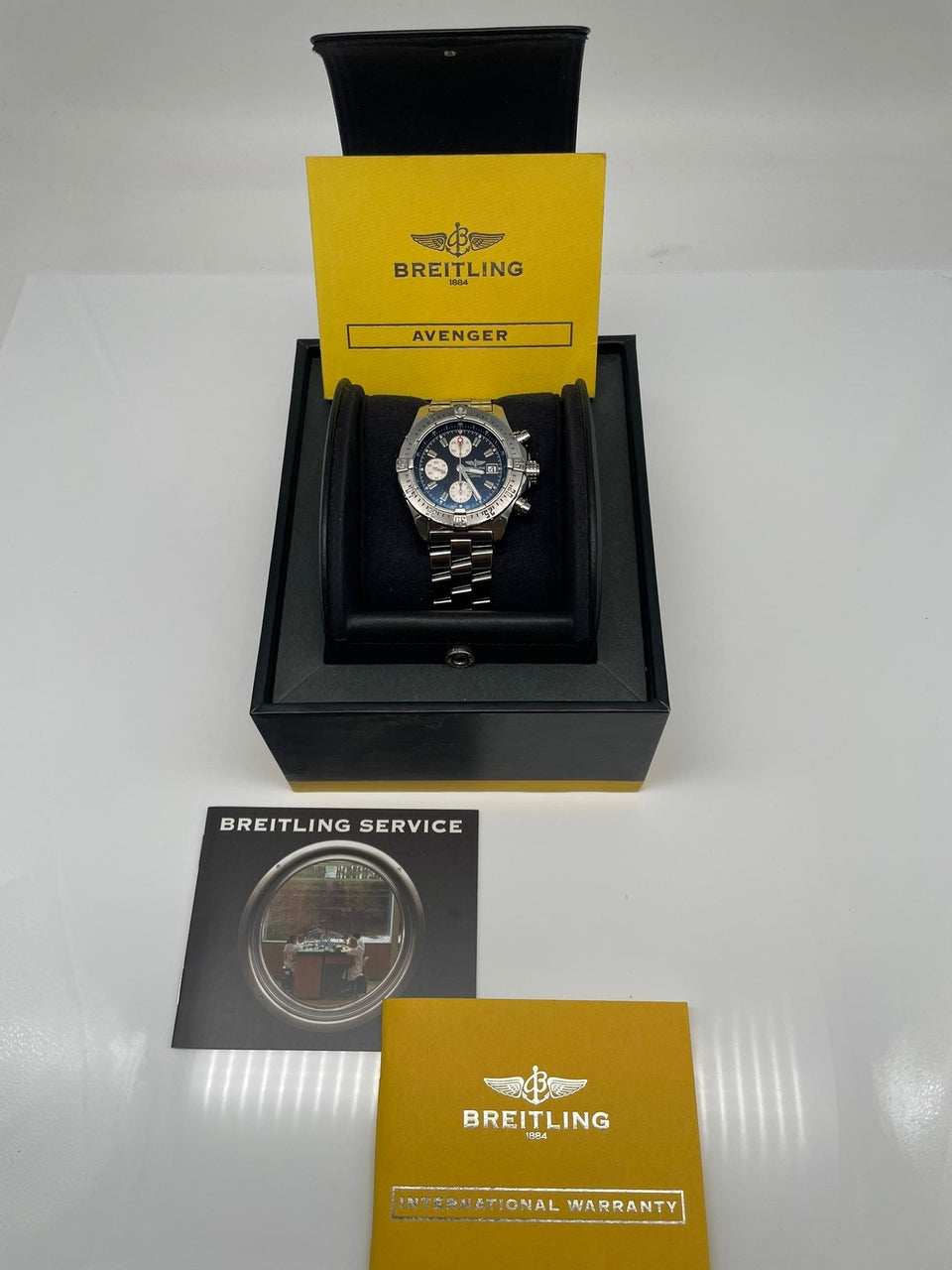 Breitling Avenger Skyland 45mm Automatik  A13380 - Papiere und oder Lieferumfang