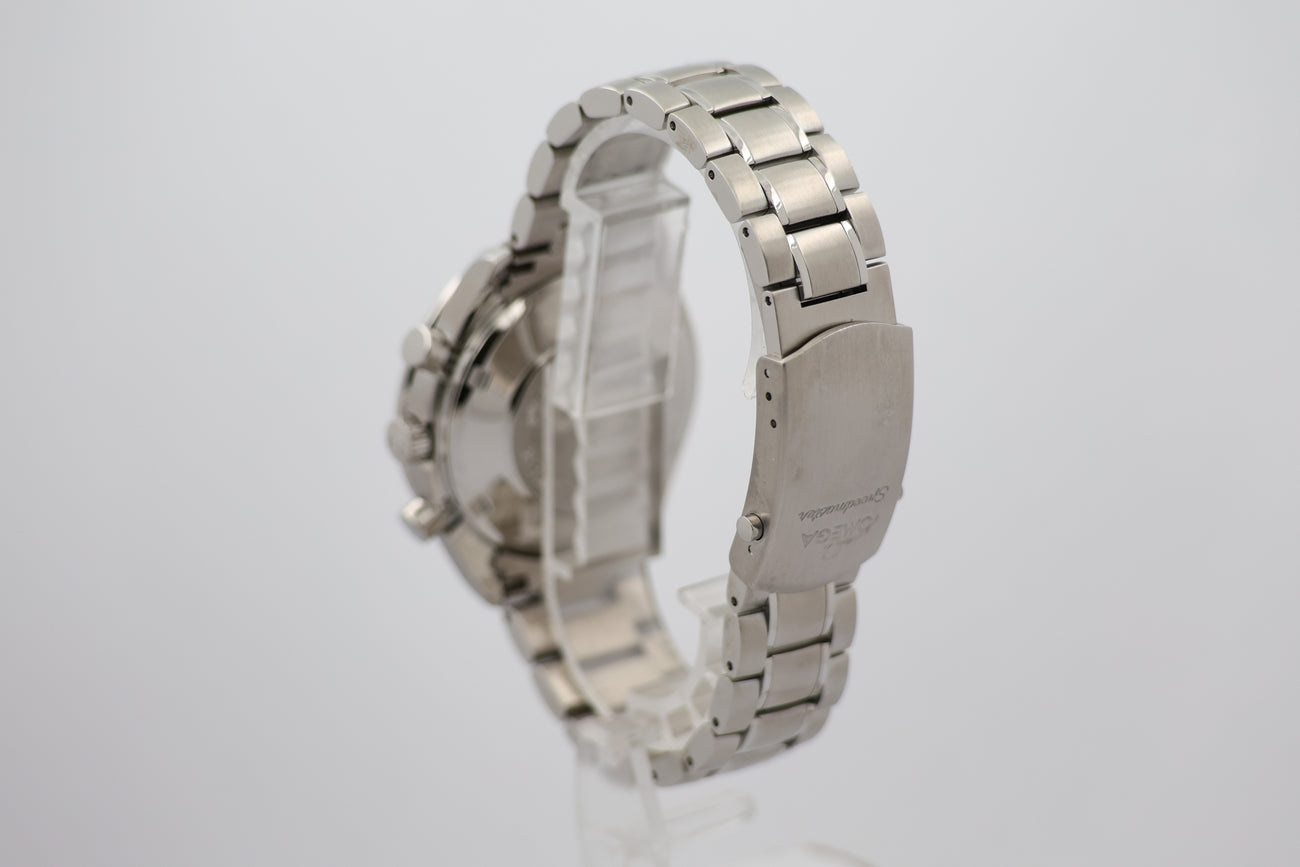 Omega Speedmaster Day Date 40mm Automatik Herrenuhr 32205000 - Detail view 2