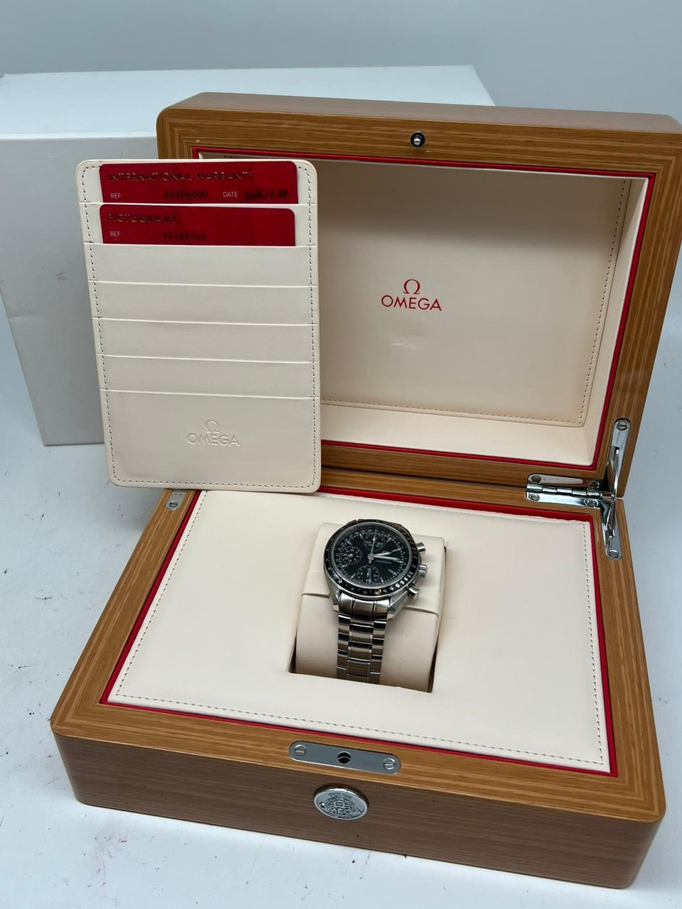 Omega Speedmaster Day Date 40mm Automatik Herrenuhr 32205000 - Papers and documentation
