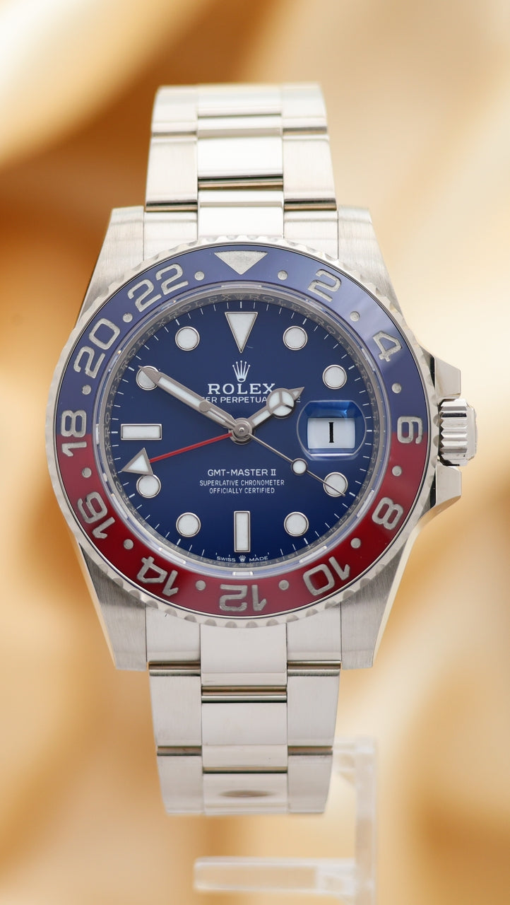 Rolex GMT-Master II "Pepsi" Automatik Herrenuhr Weißgold 40mm 126719BLRO - Main product image