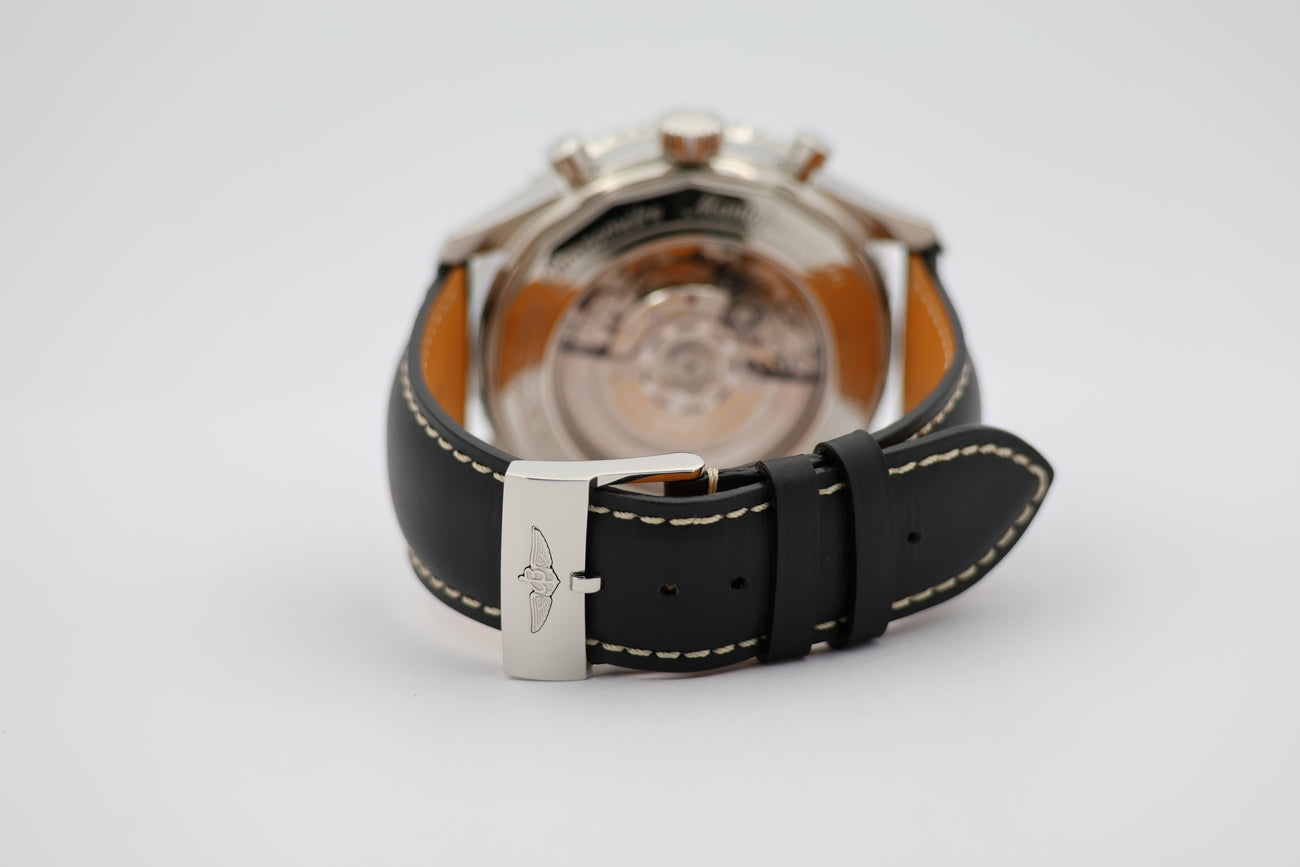 Breitling Navitimer GMT Chronograph 48mm Automatik AB0441 - Detail view 5