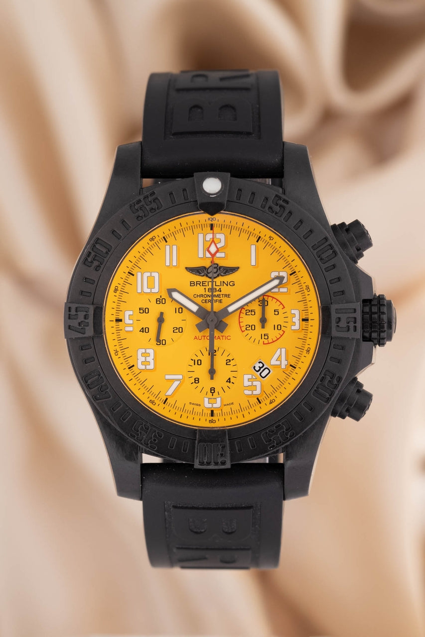 Breitling Avenger Hurricane Gelb Breitlight  XB0180 - Thumbnail