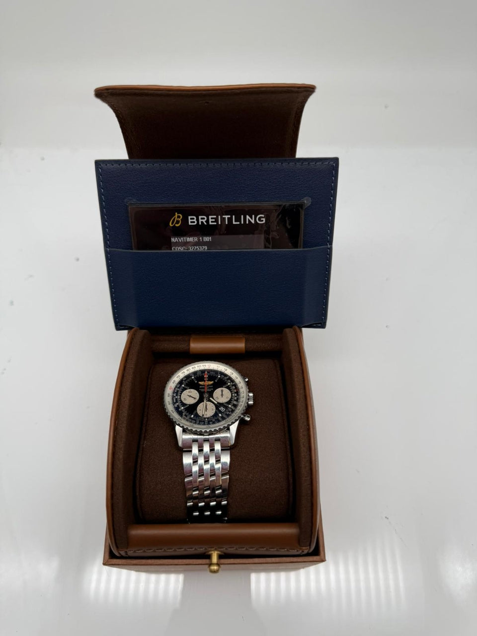 Breitling Navitimer B01 Chronograph 43mm Automatik AB0121 - Papers and documentation