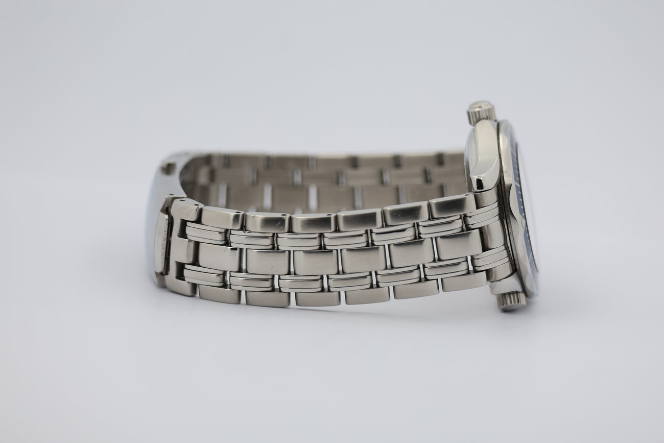 Omega Seamaster Diver 300m Quarz 36mm 25618000 - Detail view 4