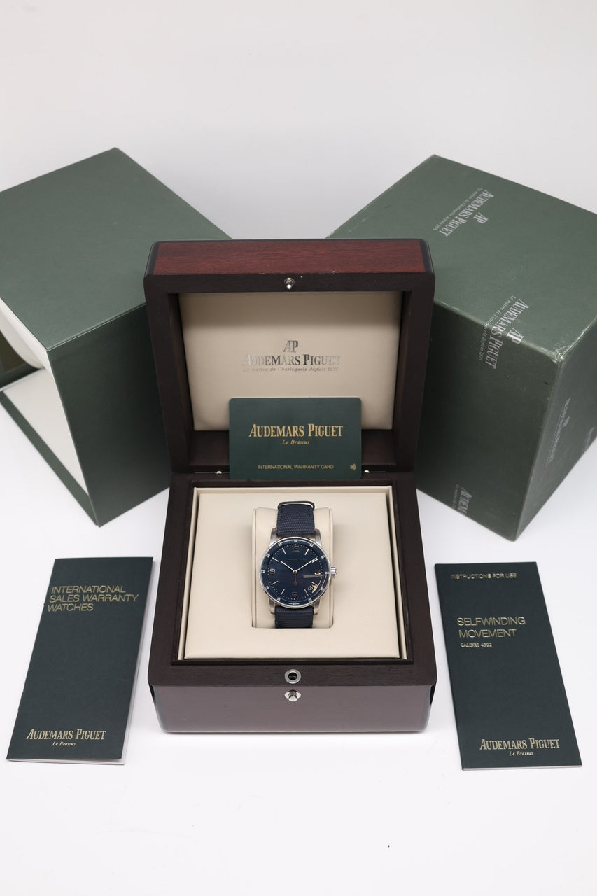 Audemars Piguet CODE 11.59 Weißgold 41mm Blau Automatik 15210BC - Papiere und oder Lieferumfang