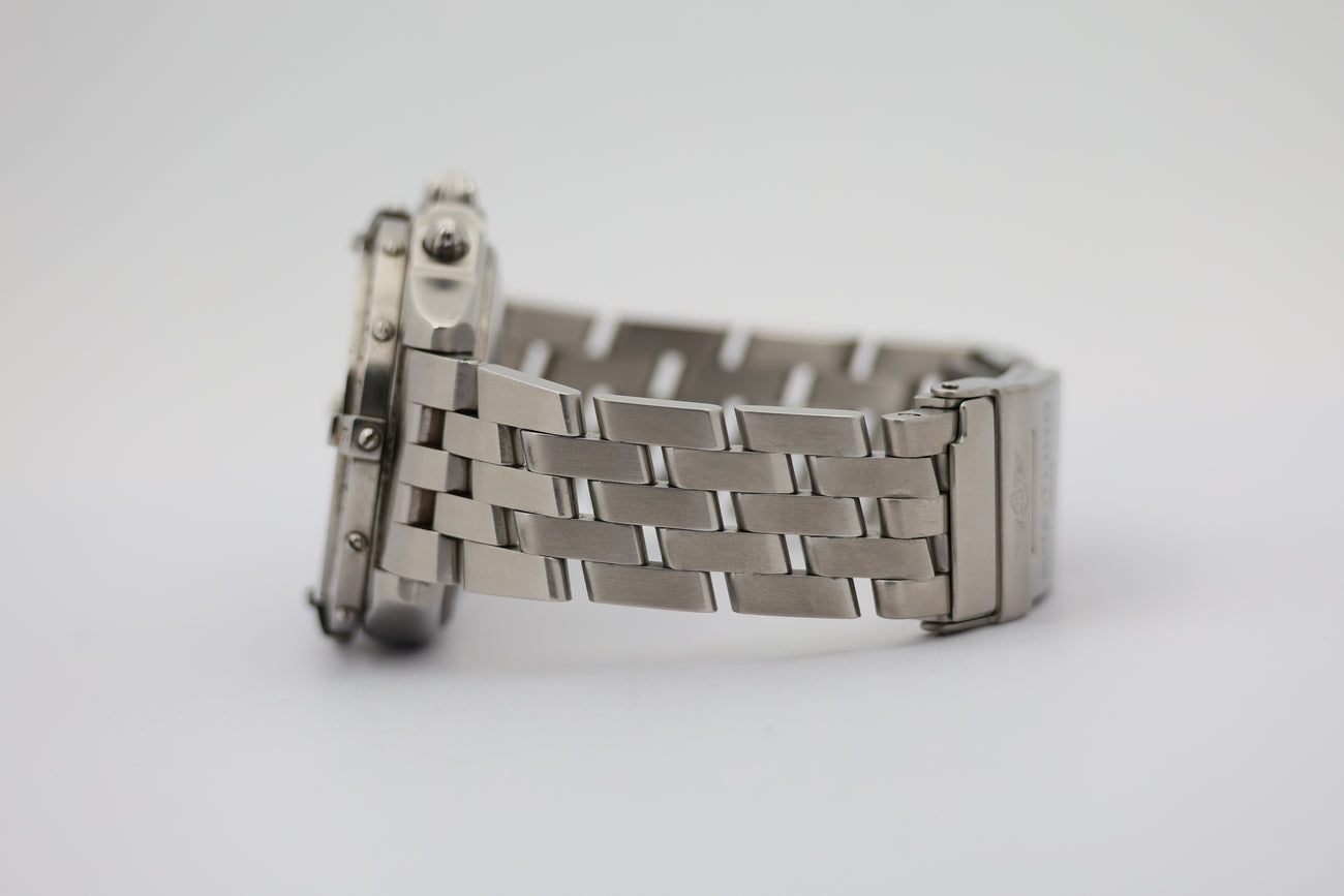 Breitling Chronomat 39mm Automatik Herrenuhr A20348 - Detail view 3