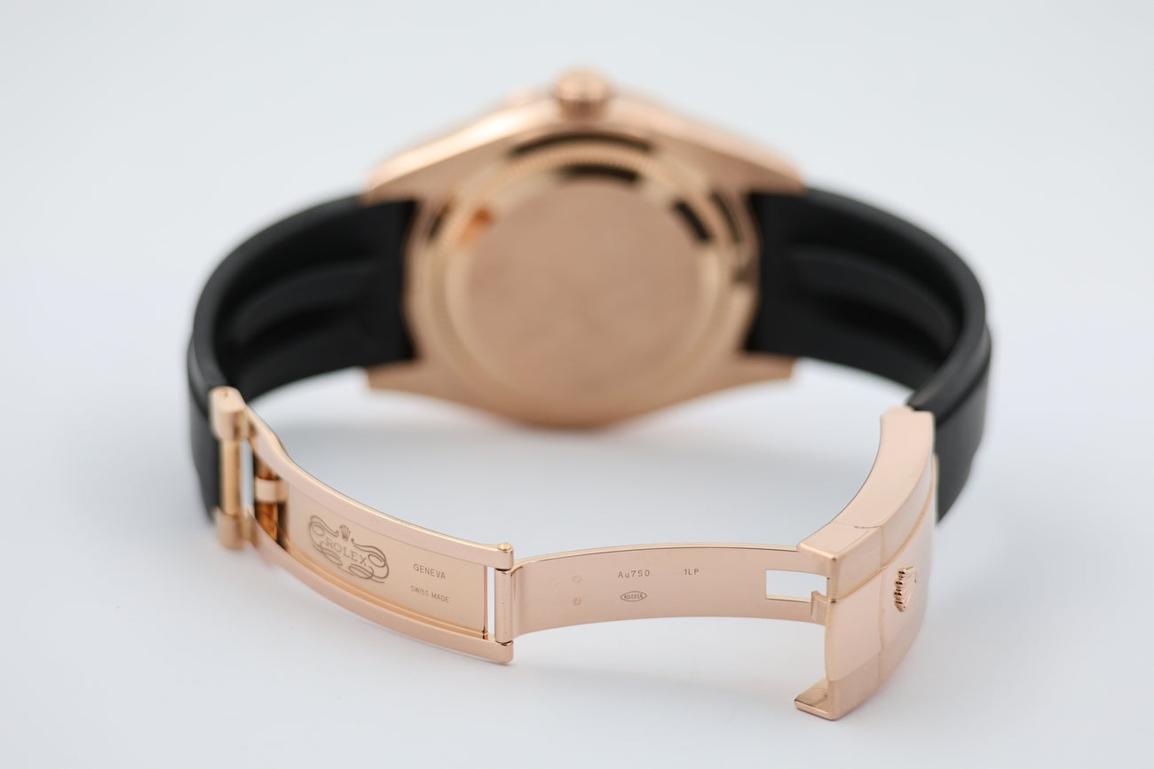 Rolex Sky-Dweller Oysterflex Rosegold Automatik 42mm 326235 - Detail view 6