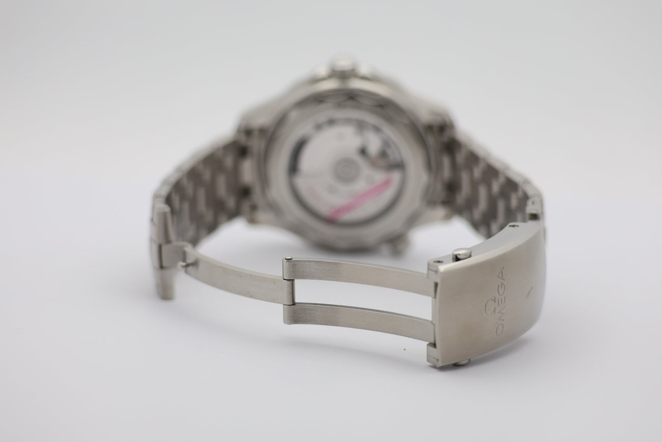 Omega Seamaster Diver 300m 42mm Automatik Herrenuhr 21030422001001 - Detail view 6