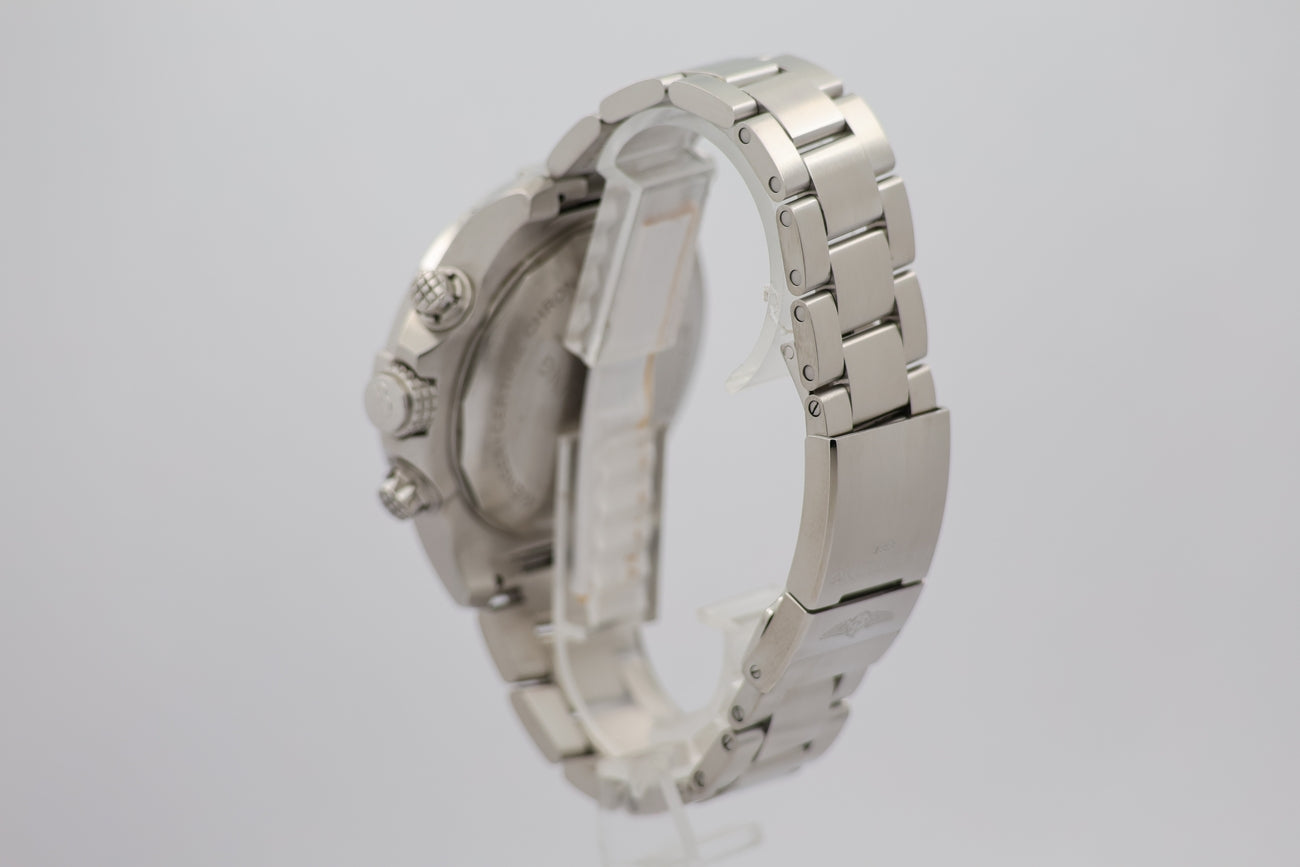 Breitling Super Avenger 48mm Automatik  A13375 - Detailansicht 2