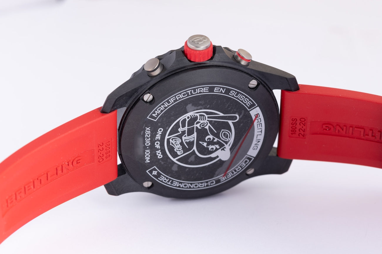 Breitling Endurance Pro "Hiroshima Carp Limited Edition" Quarz Herrenuhr 44mm  X82310 - Detailansicht 9