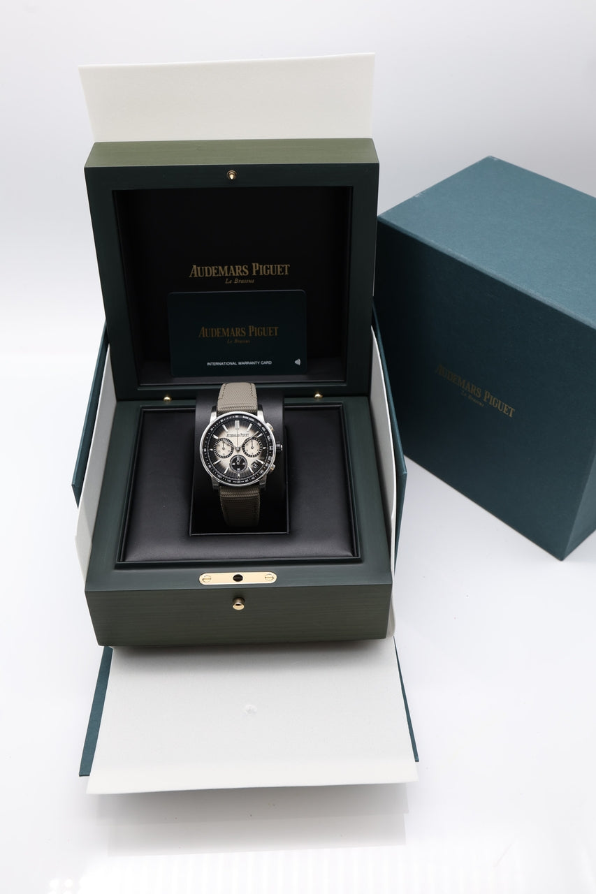 Audemars Piguet Code 11.59 Selfwinding Chronograph 26393QTOOA064KB01 - Papiere und oder Lieferumfang