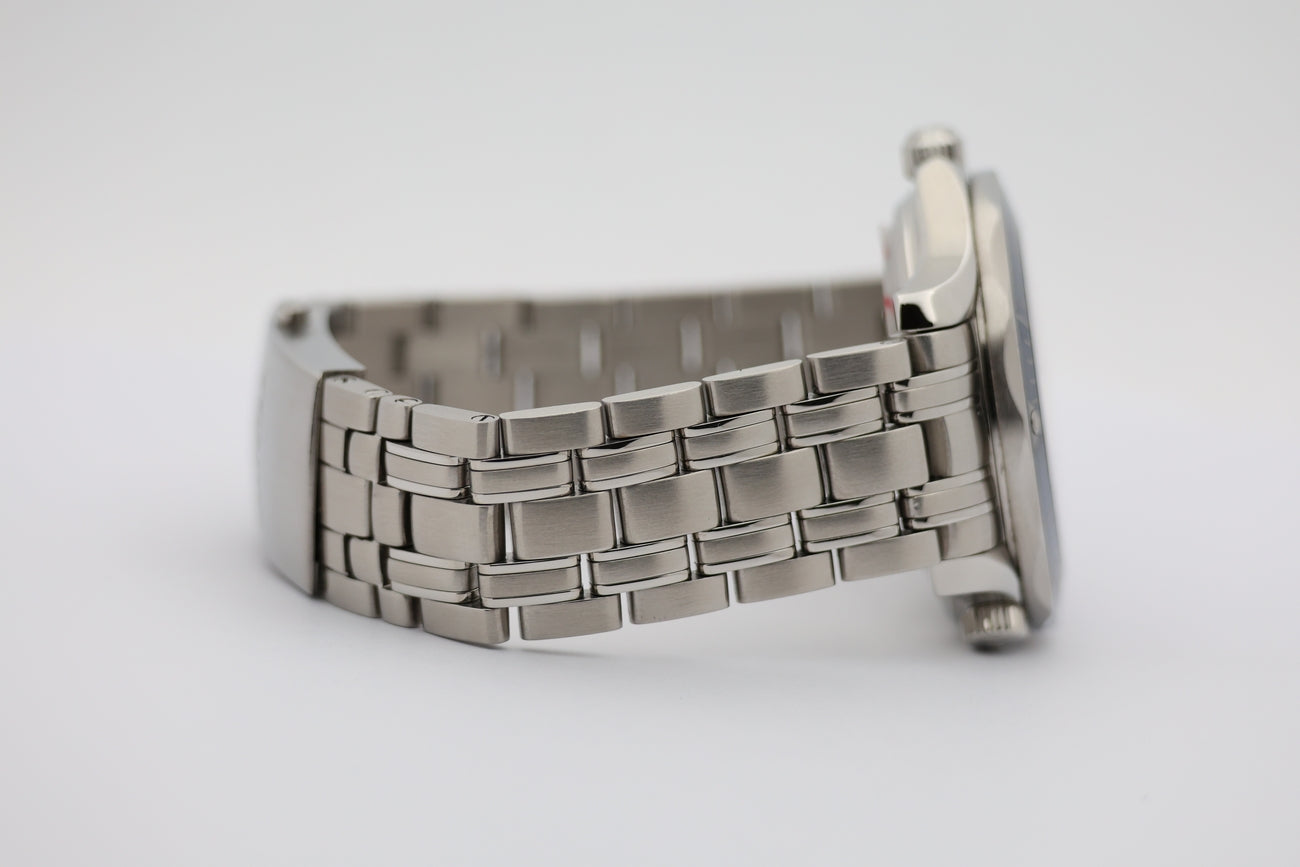 Omega Seamaster Diver 300 M Automatik 21230412003001 - Detail view 4