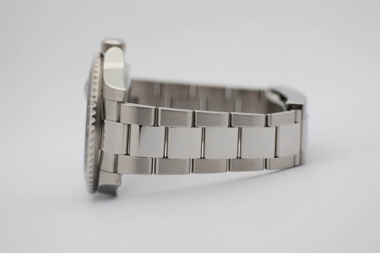 Rolex GMT-Master II Automatik Herrenuhr 40mm 116710LN - Detail view 3