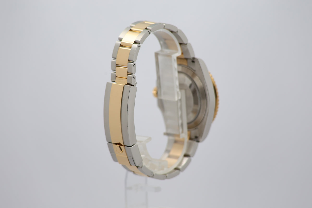 Rolex Submariner Date 41mm Automatik  126613LN - Detailansicht 1