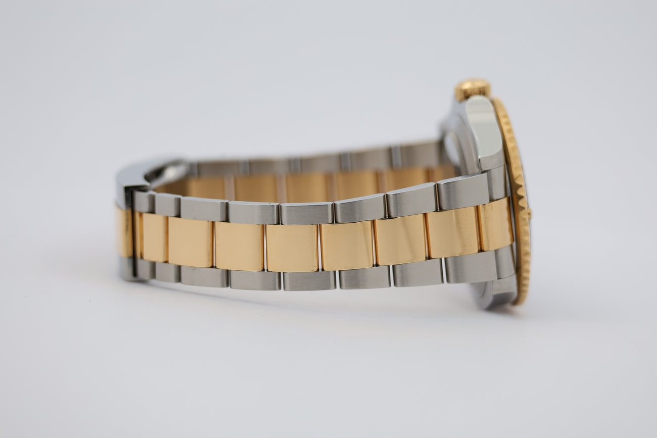 Rolex Submariner Date 41mm Automatik  126613LN - Detailansicht 4