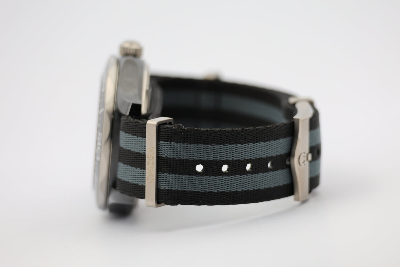 Omega Seamaster Diver 300M 43,5mm Automatik  21092442001002 - Detail view 3