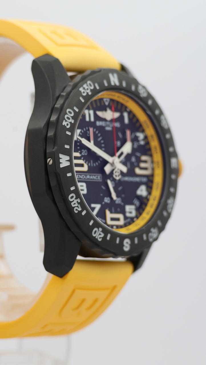 Breitling Endurance Pro 44mm Quarz  X82310 - Detail view 7