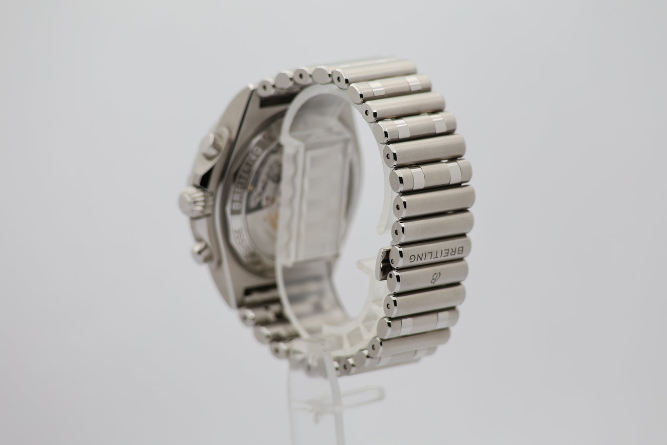 Breitling Chronomat B01 42mm Automatik  AB0134 - Detailansicht 2