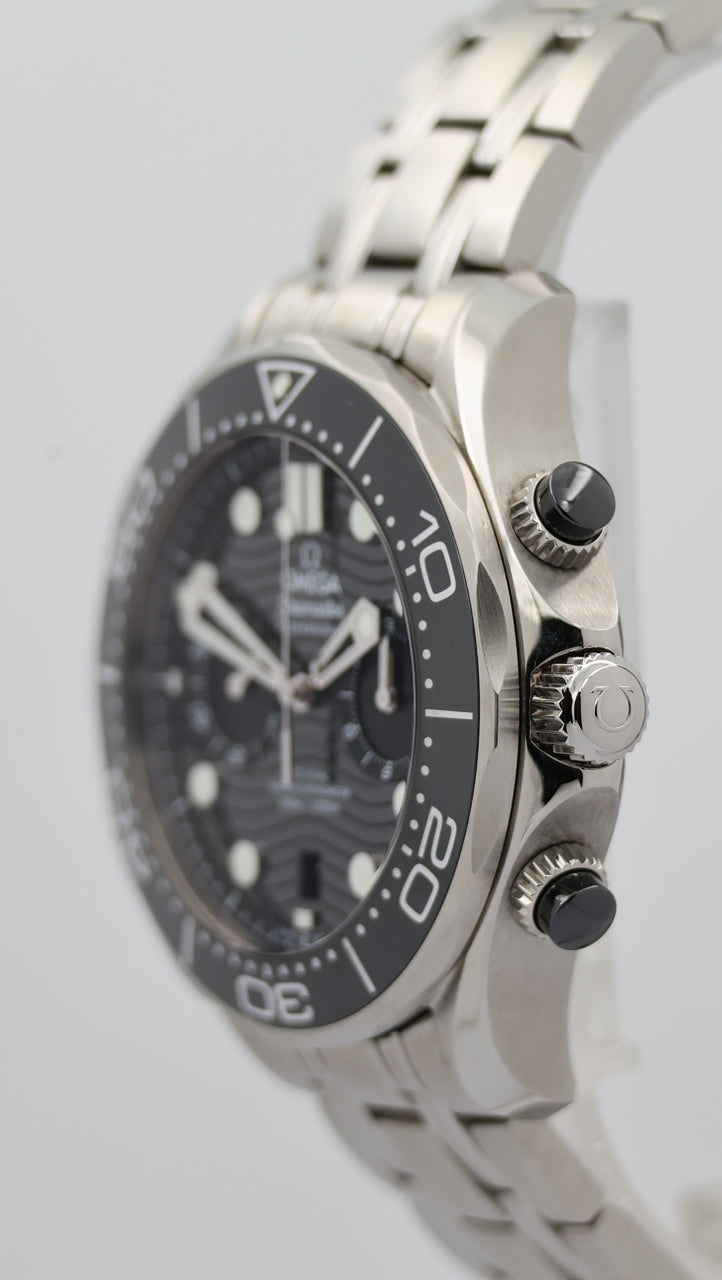Omega Seamaster Diver 300 M Chronograph Herrenuhr 21030445101001 - Detail view 7