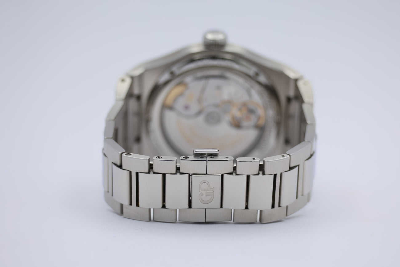 Girard Perregaux Laureato 42mm Automatik  81010113153-1CM Box + og. Papiere