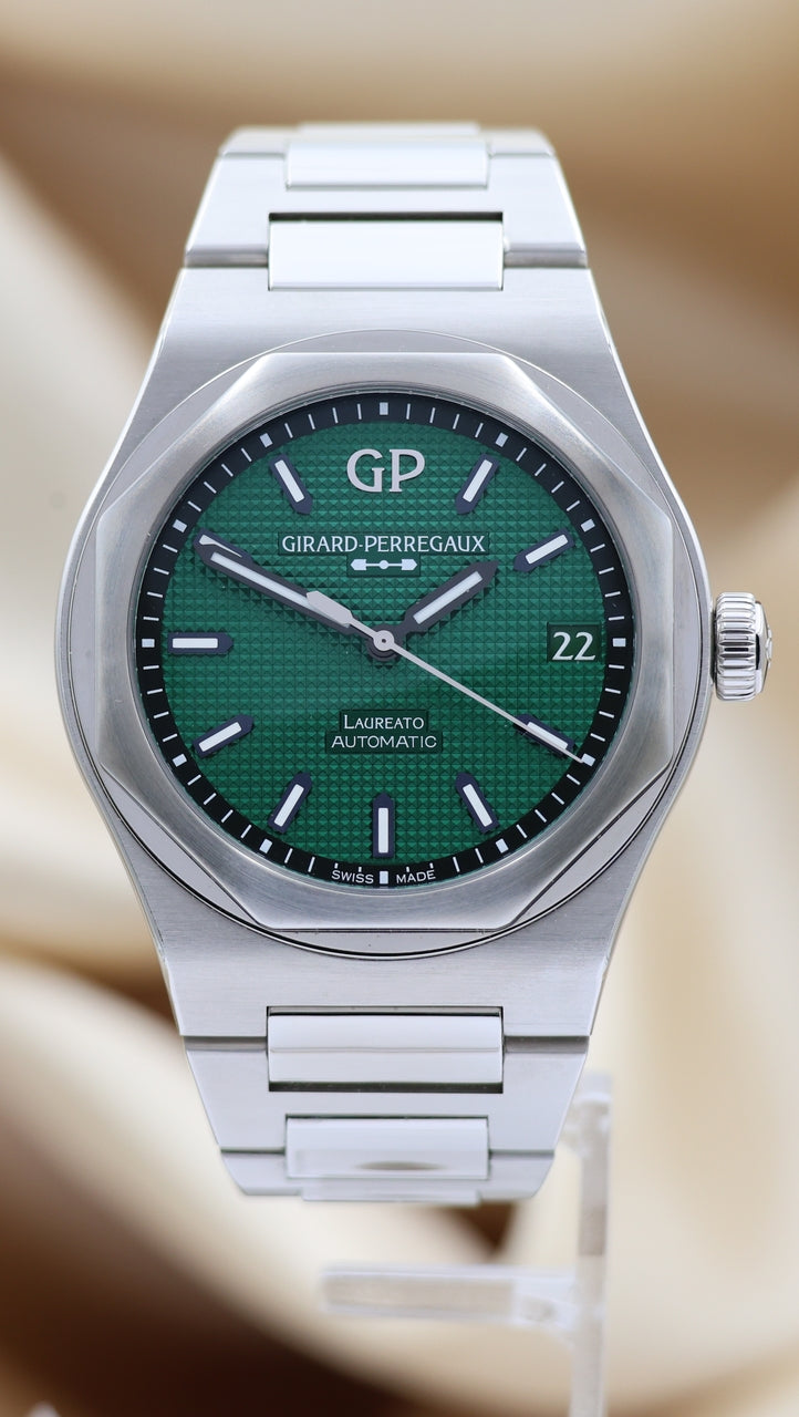 Girard Perregaux Laureato 42mm Automatik  81010113153-1CM Box + og. Papiere