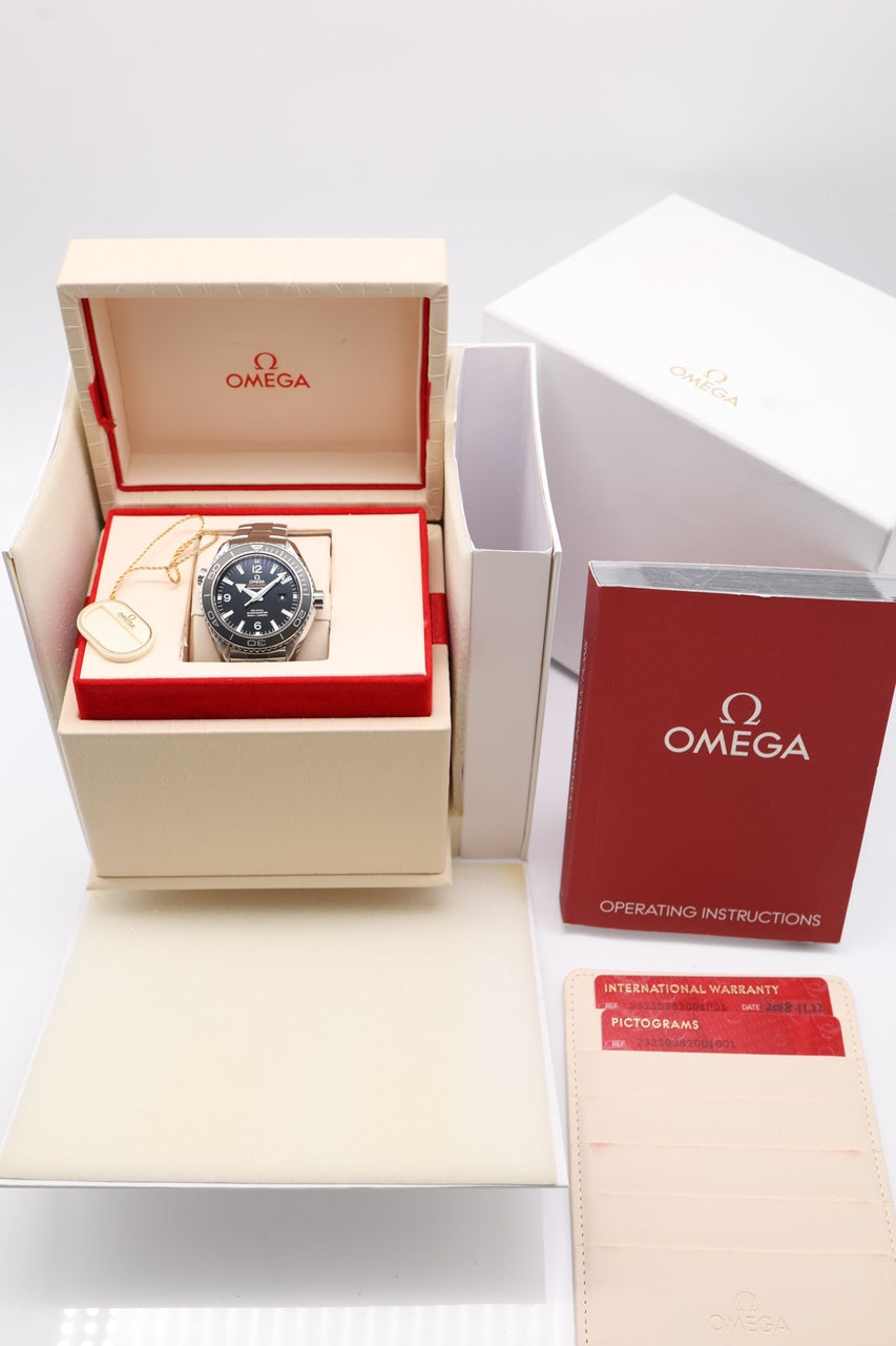 Omega Seamaster Planet Ocean 37,5 mm Automatik 23230382001001 - Papiere und oder Lieferumfang